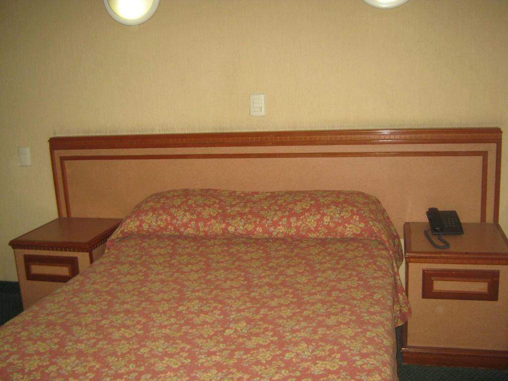 Hotel Antillas Cidade do México Quarto foto